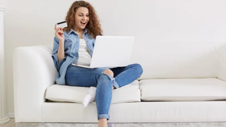 woman using Websites for Online Shopping.