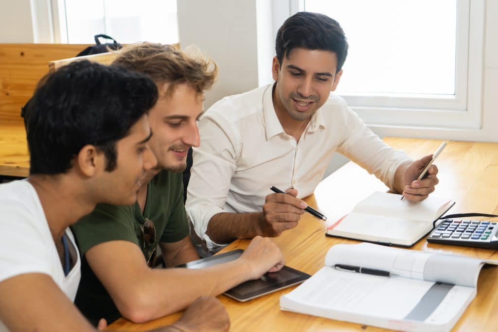 Finance tools for millennials that simplify money management